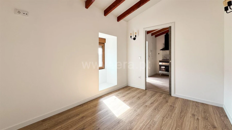 Moradia T2 para Venda em Cinfães Foto 5