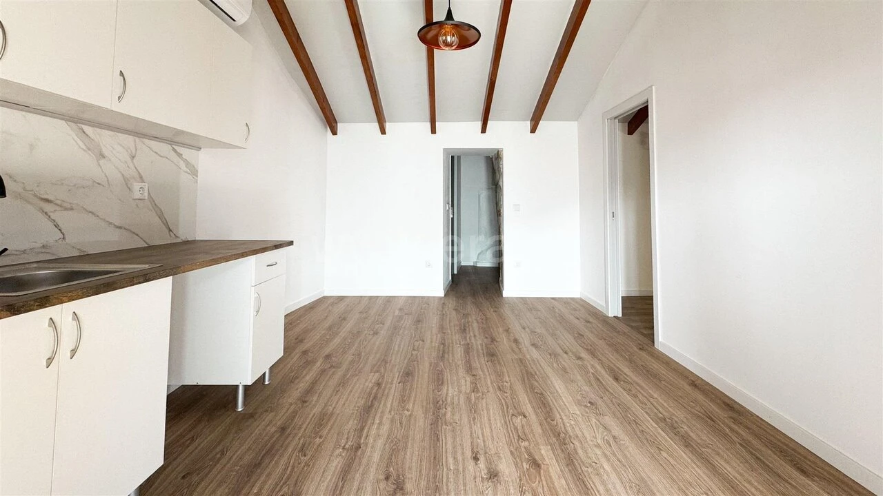 Moradia T2 para Venda em Cinfães Foto 3