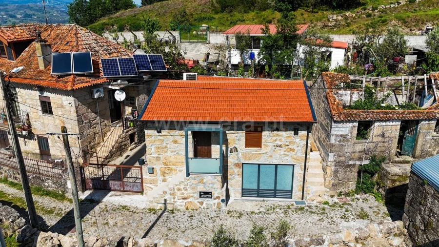 Moradia T2 para Venda em Cinfães