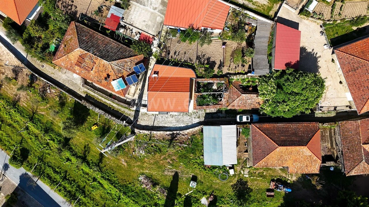 Moradia T2 para Venda em Cinfães Foto 15