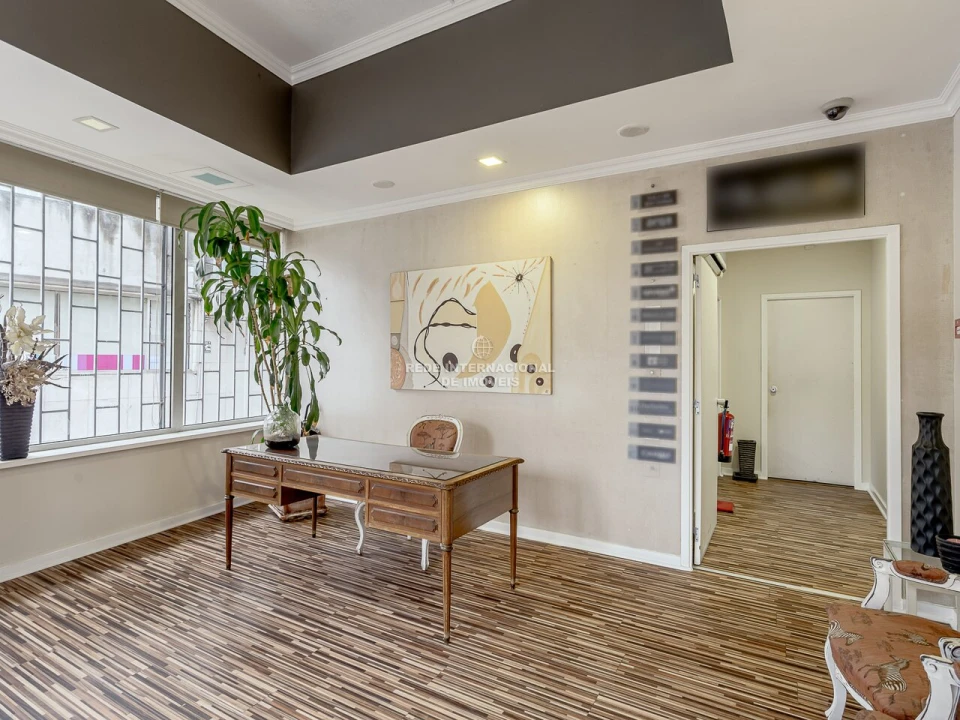 Escritório para Venda em São Domingos de Benfica Foto 16