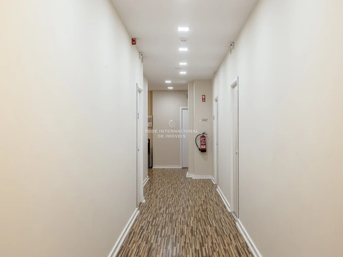 Escritório para Venda em São Domingos de Benfica Foto 7