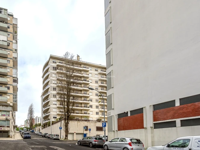 Escritório para Venda em São Domingos de Benfica Foto 22