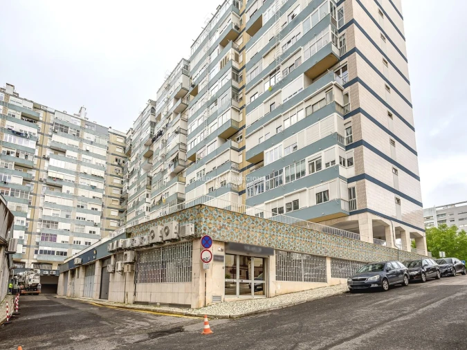 Escritório para Venda em São Domingos de Benfica Foto 21