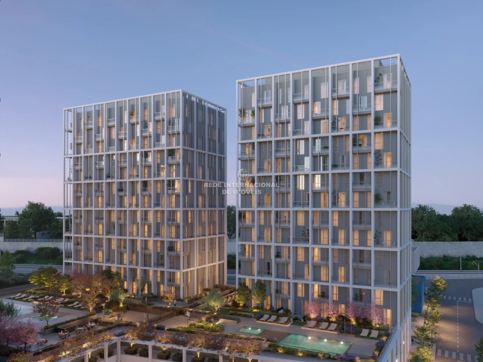 Apartamento T1 para Venda em Parque das Nações Foto 8