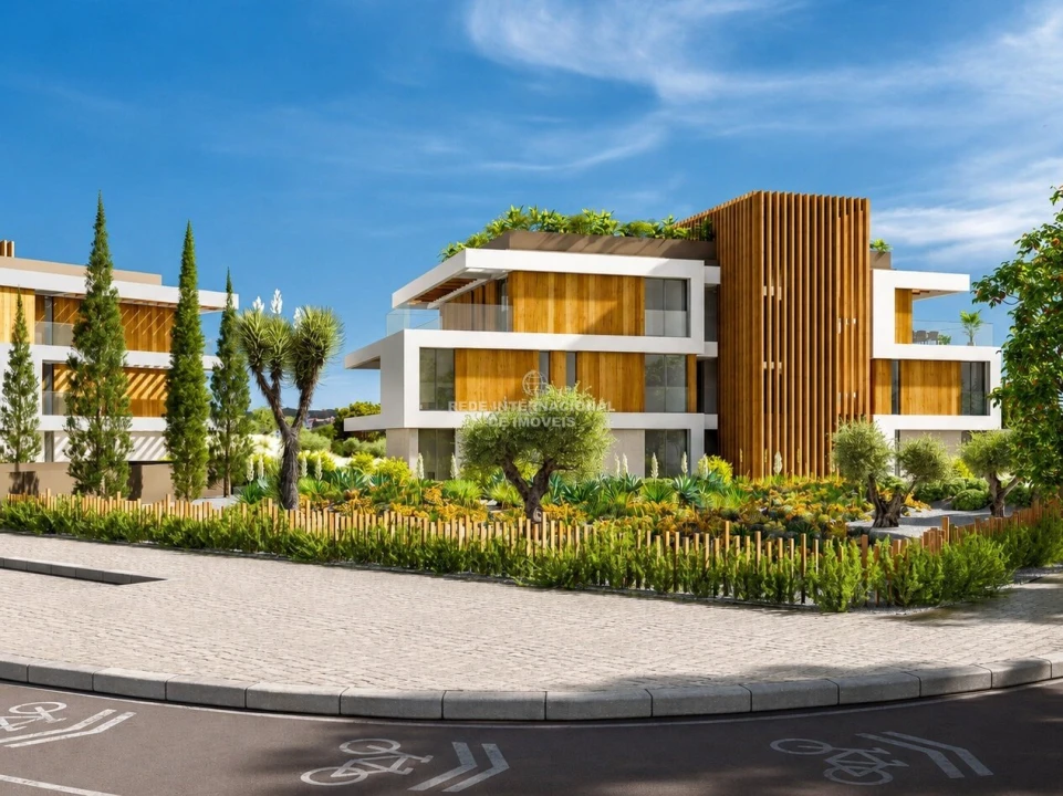 Apartamento T3 para Venda em Quarteira Foto 6