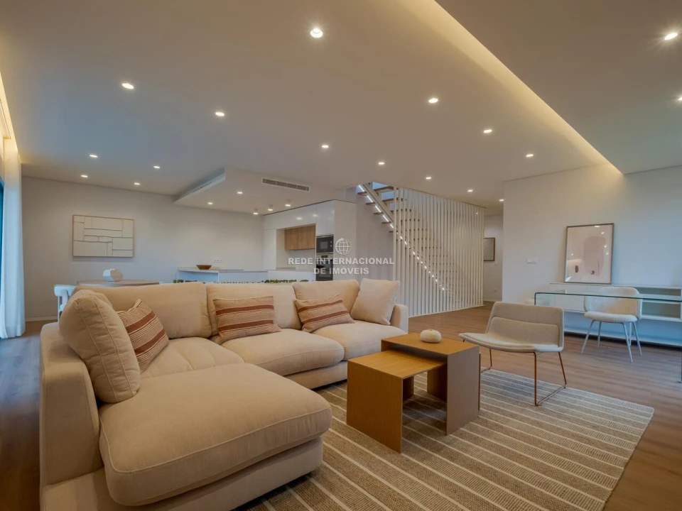 Apartamento T3 para Venda em Amora Foto 11