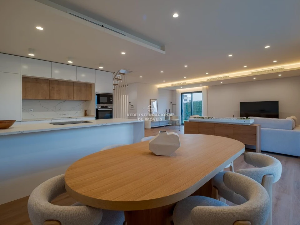 Apartamento T3 para Venda em Amora Foto 3