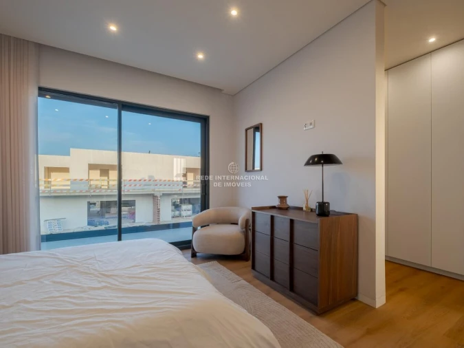 Apartamento T3 para Venda em Amora Foto 32