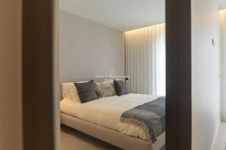 Apartamento T4 para Venda em Canidelo Foto 31