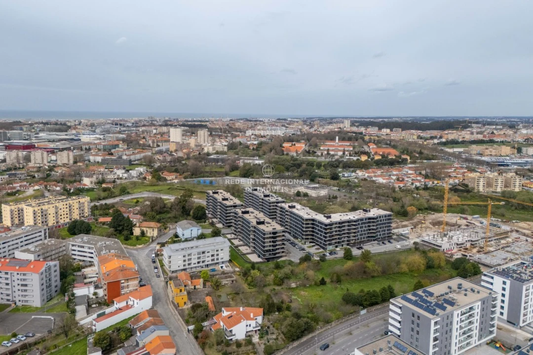 Prédio para Venda em Ramalde Foto 2