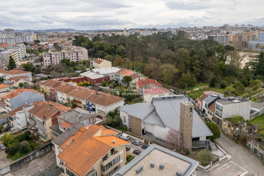 Prédio para Venda em Ramalde Foto 17