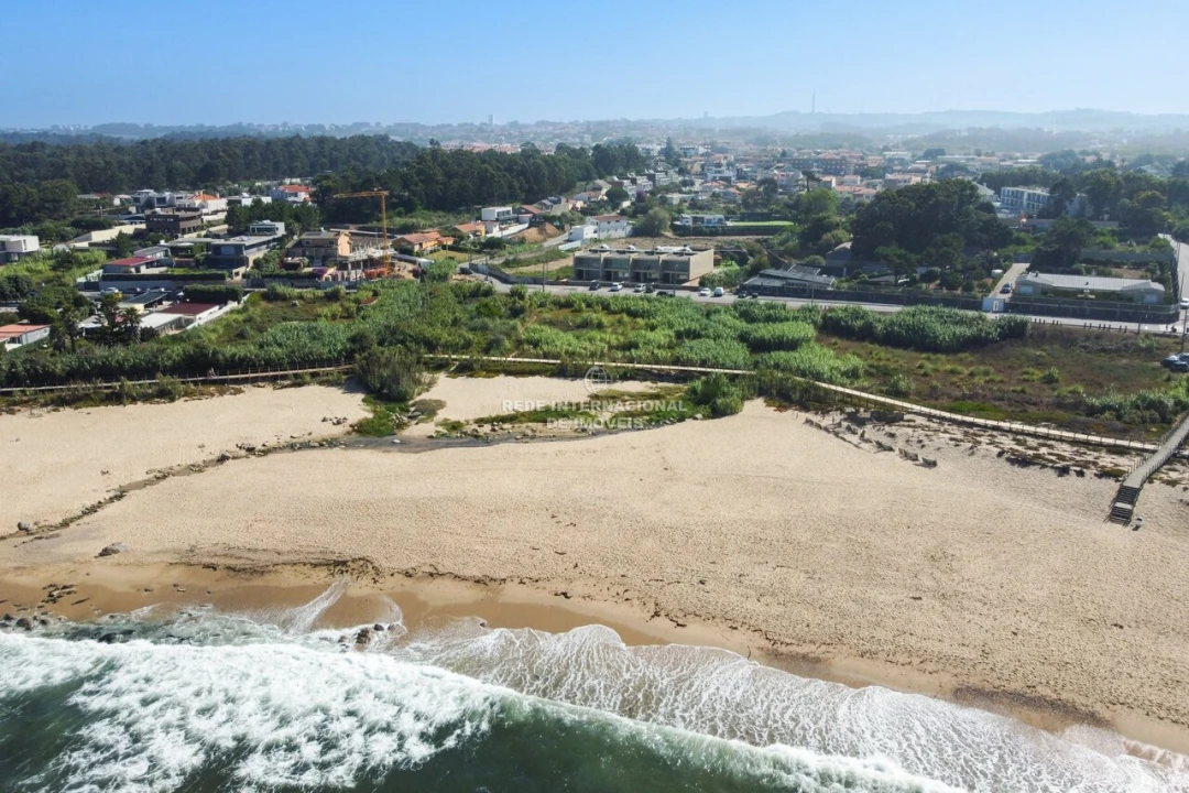 Apartamento T4 para Venda em Madalena Foto 17