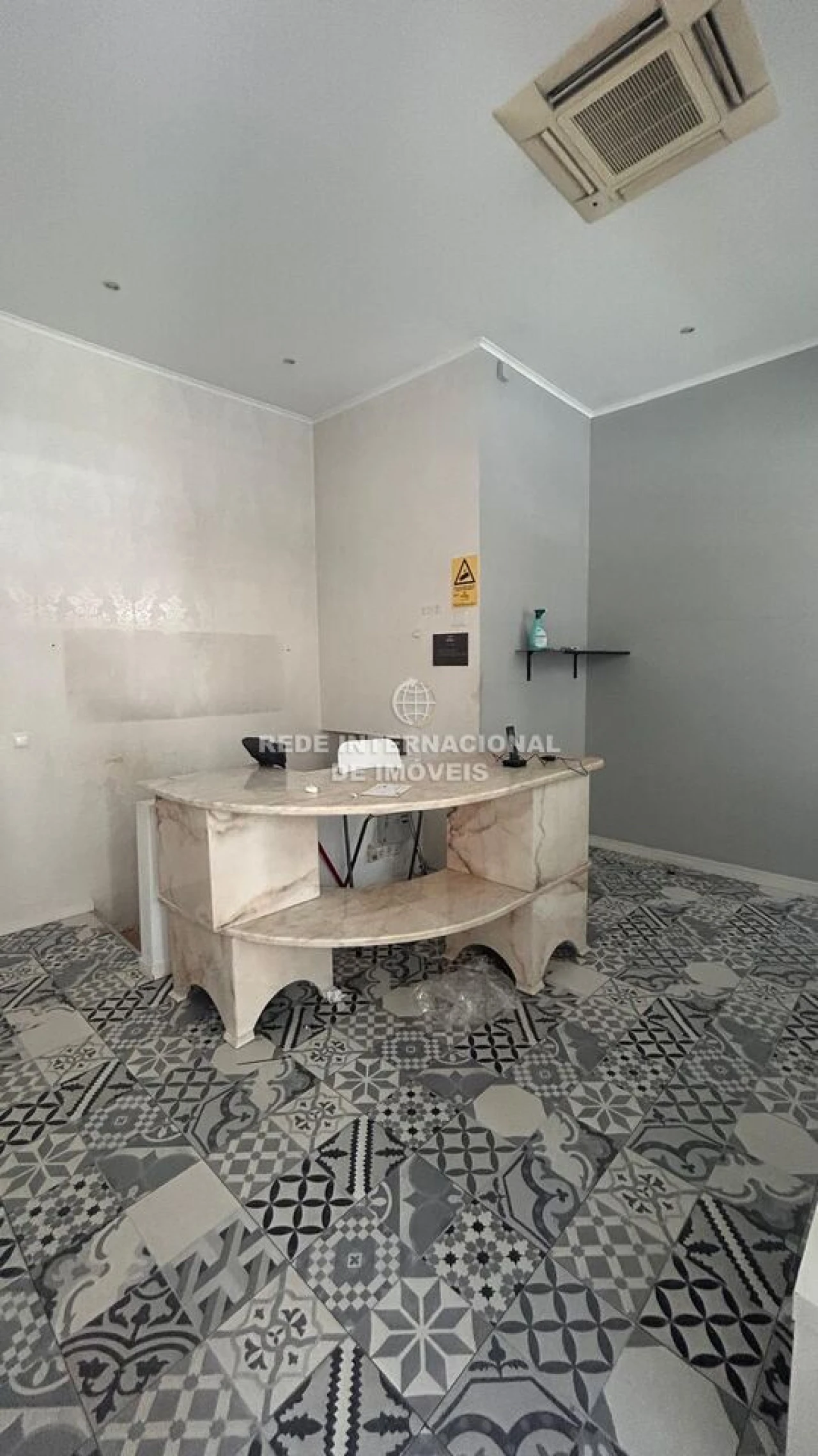 Loja para Venda em Campo de Ourique Foto 27