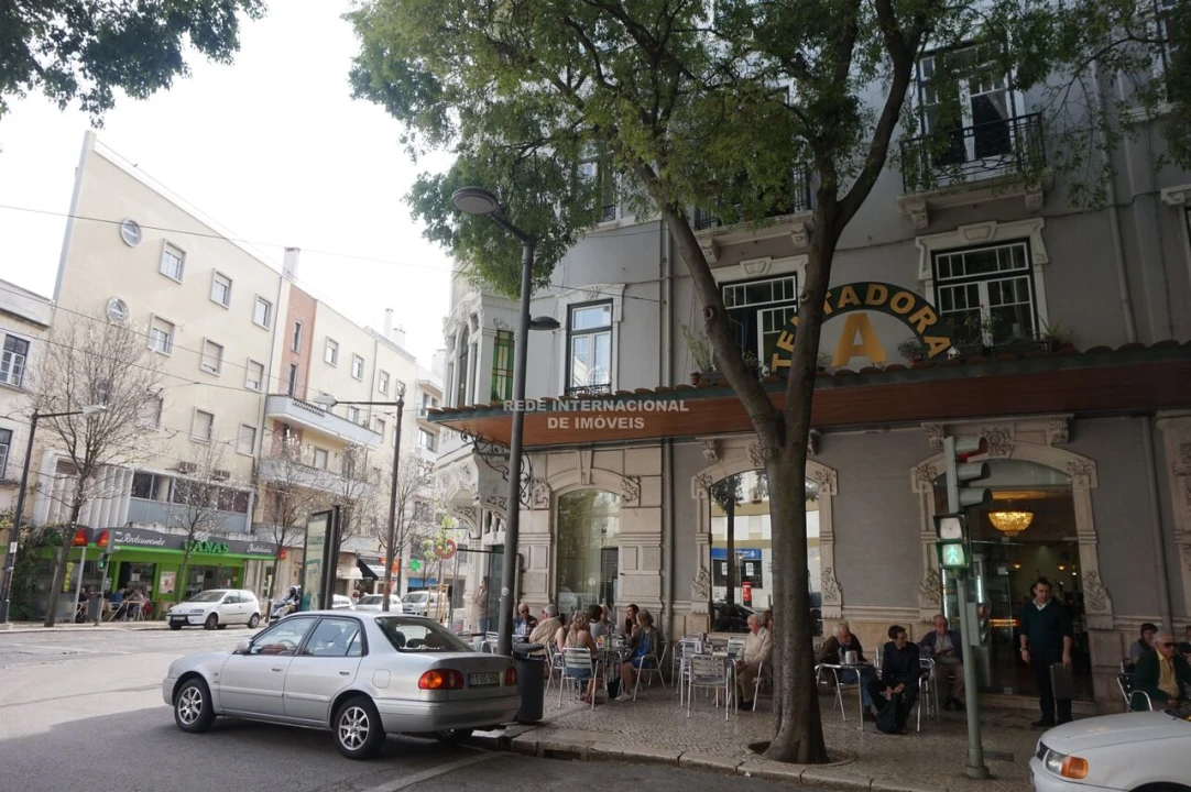 Loja para Venda em Campo de Ourique Foto 23