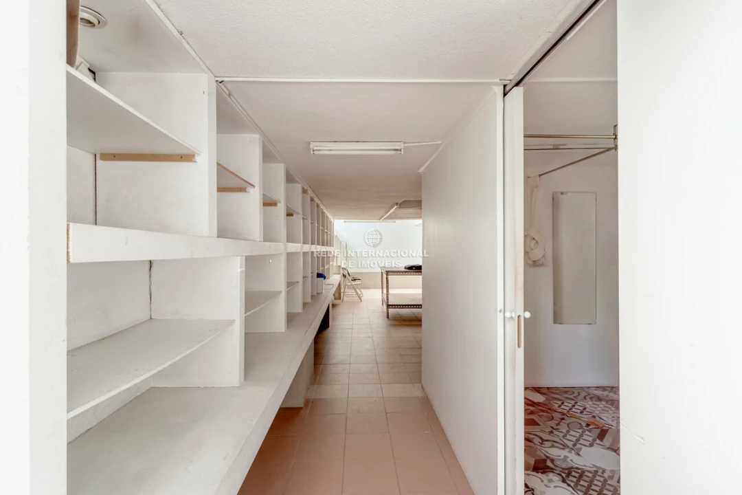 Loja para Venda em Campo de Ourique Foto 35