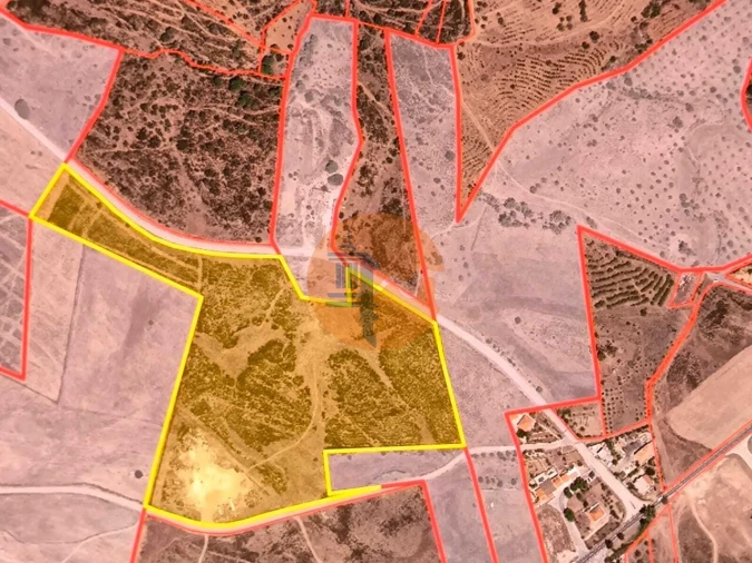Terreno para Venda em Azinhal Foto 20