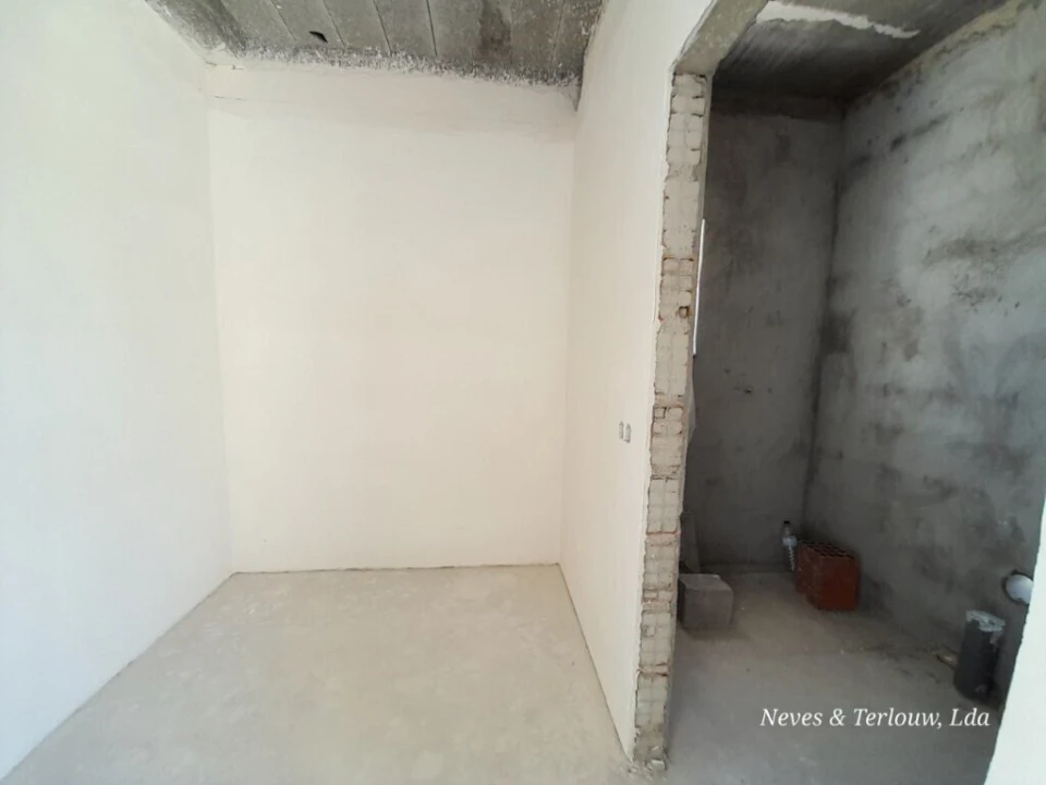 Moradia T3 para Venda em Monte Redondo e Carreira Foto 16