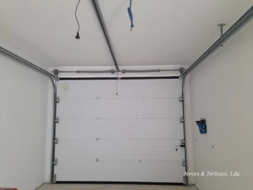 Moradia T3 para Venda em Monte Redondo e Carreira