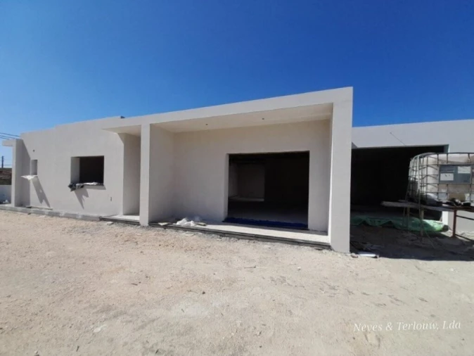 Moradia T3 para Venda em Monte Redondo e Carreira Foto 3