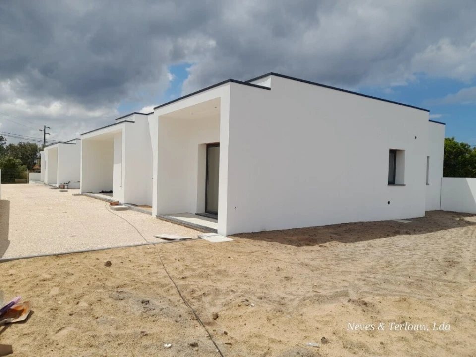Moradia T3 para Venda em Monte Redondo e Carreira Foto 4