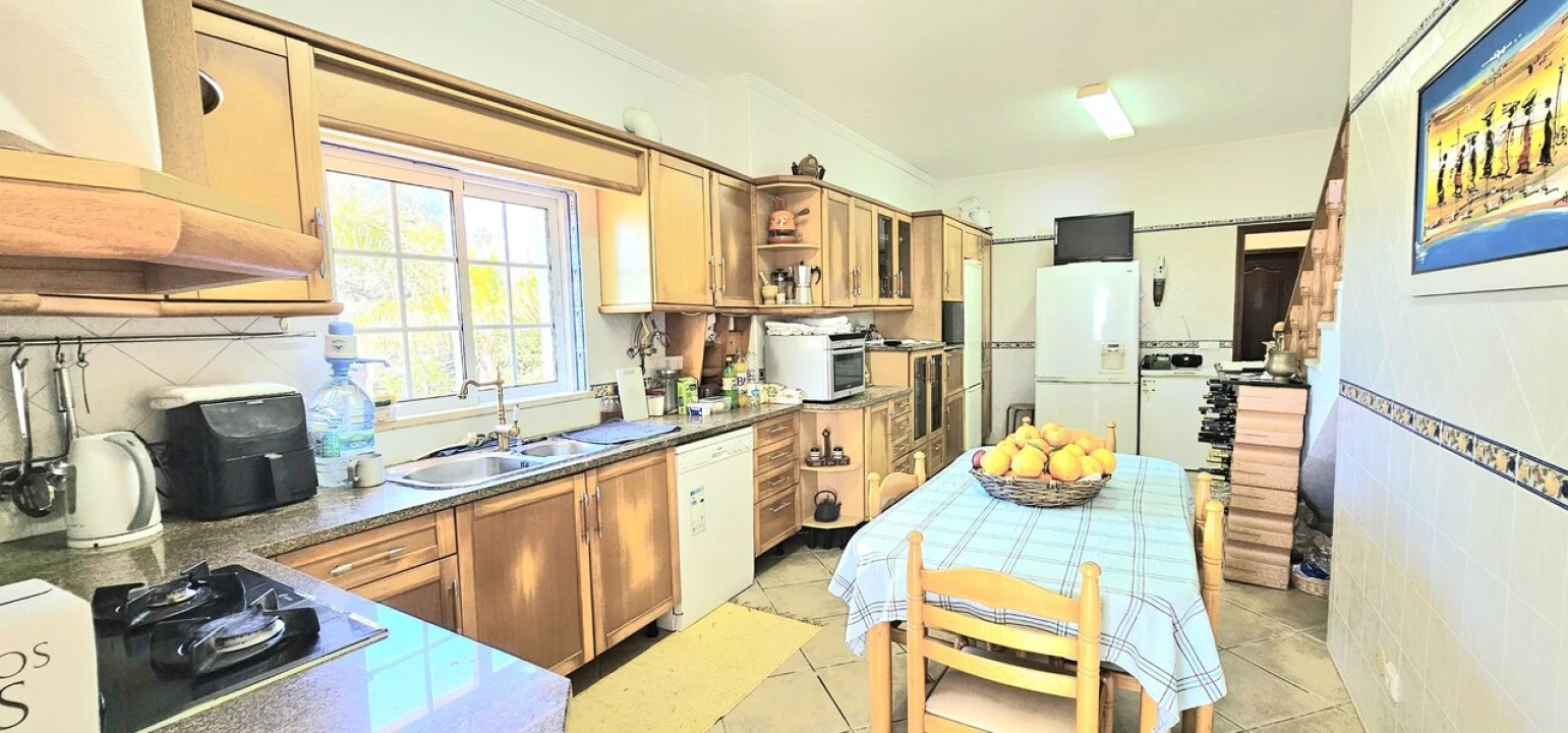 Moradia T3 para Venda em São Bartolomeu de Messines Foto 15