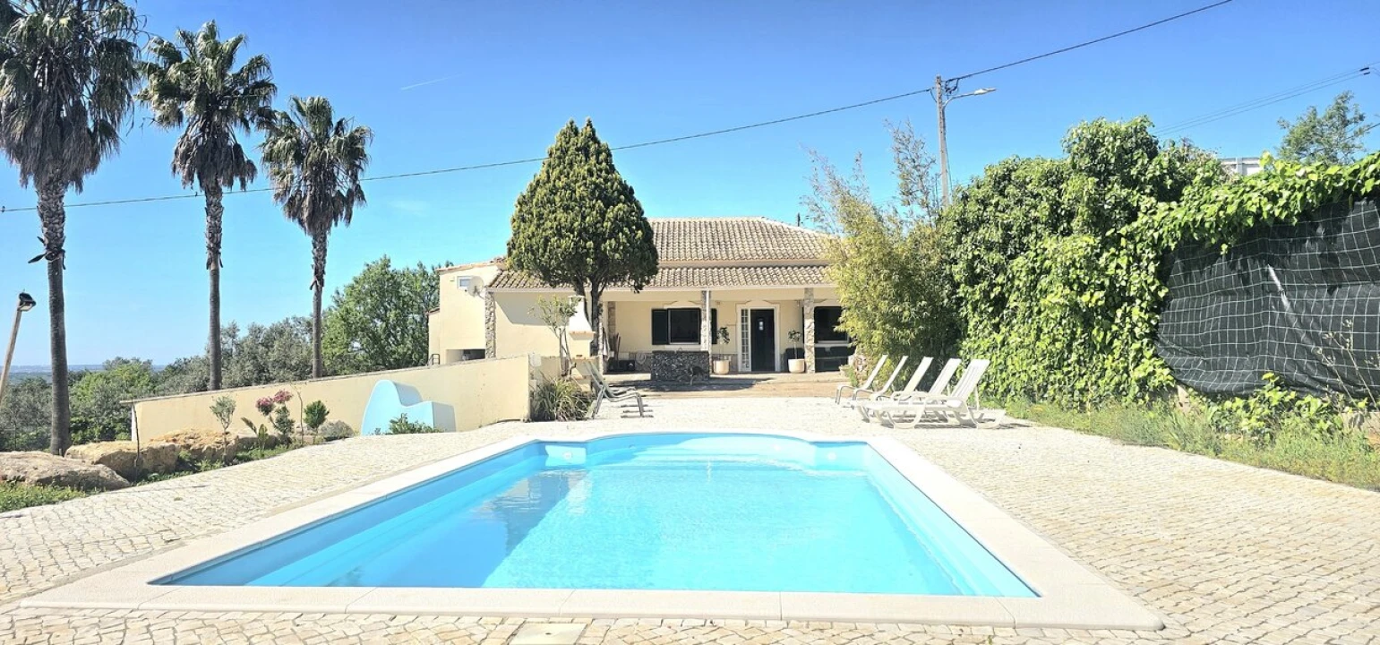 Moradia T3 para Venda em São Bartolomeu de Messines Foto 1