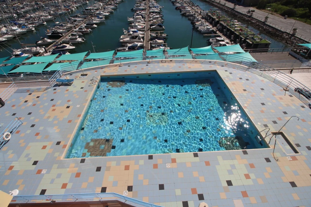 Apartamento T1 para Venda em Albufeira e Olhos de Água Foto 4