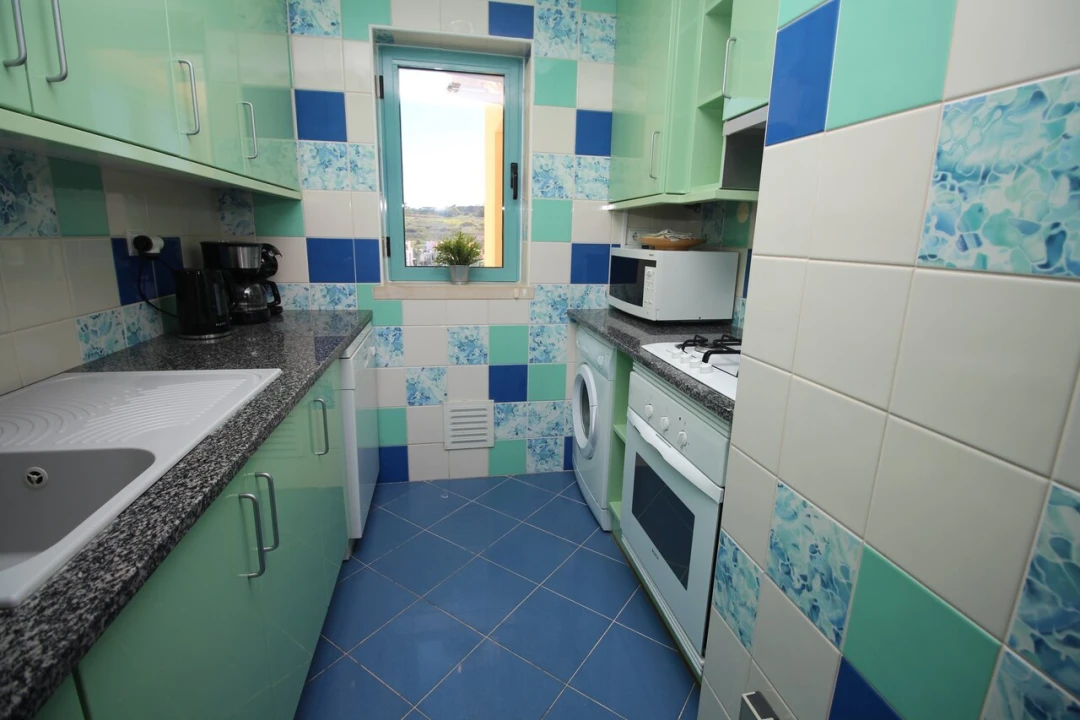 Apartamento T1 para Venda em Albufeira e Olhos de Água Foto 12