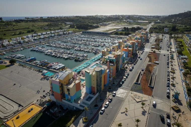 Apartamento T1 para Venda em Albufeira e Olhos de Água Foto 27