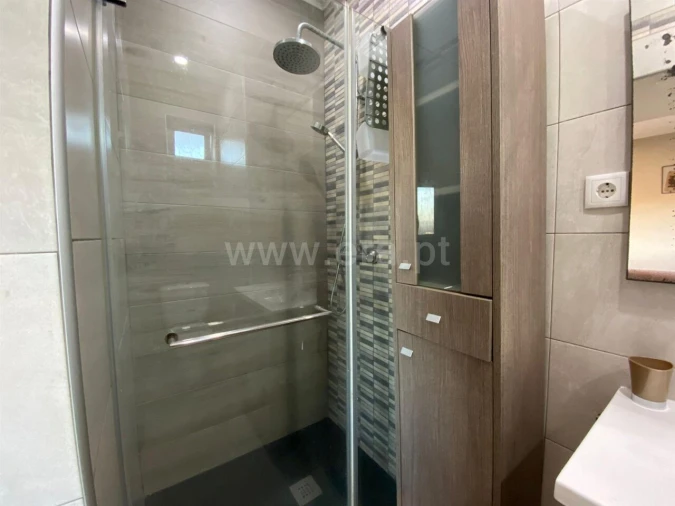 Apartamento T0 para Venda em Vilar de Andorinho Foto 4