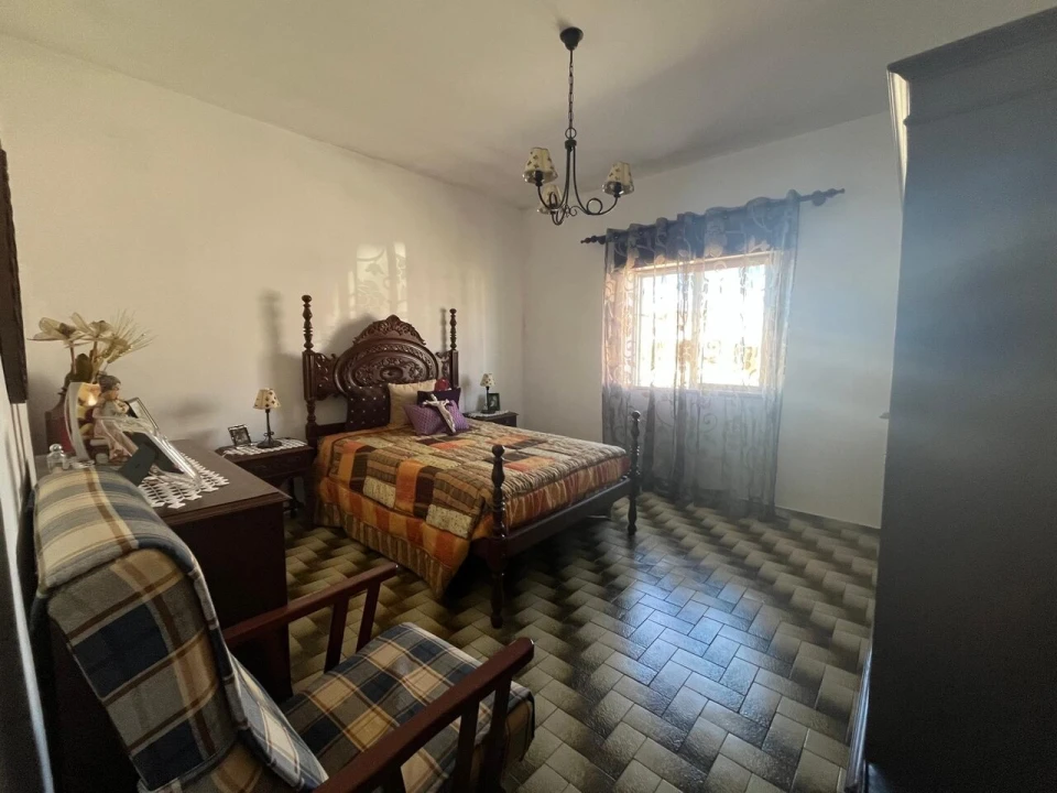 Moradia T4 para Venda em Rogil Foto 20