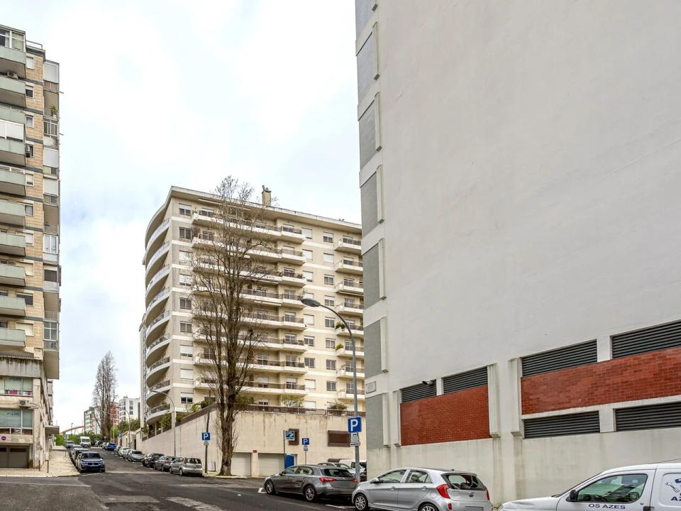 Escritório para Venda em São Domingos de Benfica Foto 17