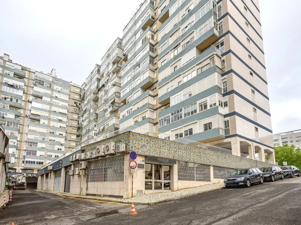 Escritório para Venda em São Domingos de Benfica Foto 19