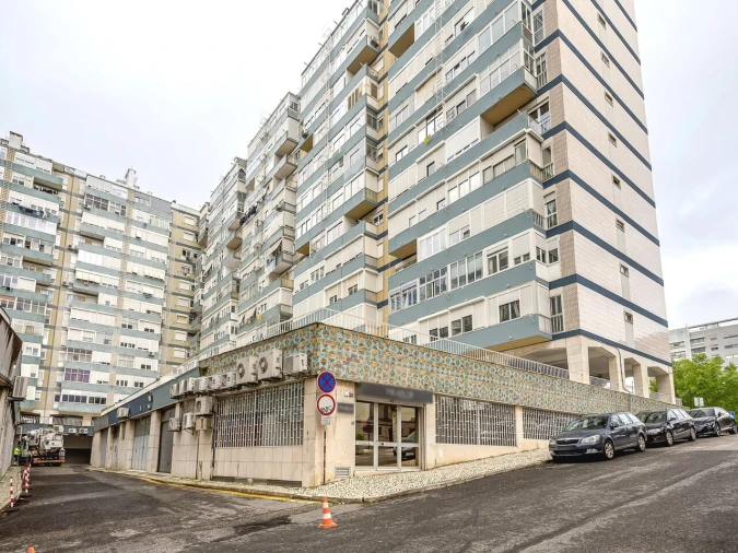 Escritório para Venda em São Domingos de Benfica Foto 19