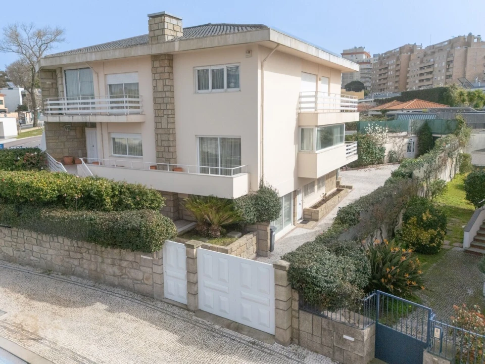 Moradia T3 para Venda em Aldoar, Foz do Douro e Nevogilde Foto 1