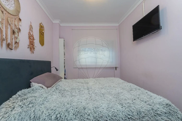 Apartamento T2 para Venda em Vialonga Foto 11