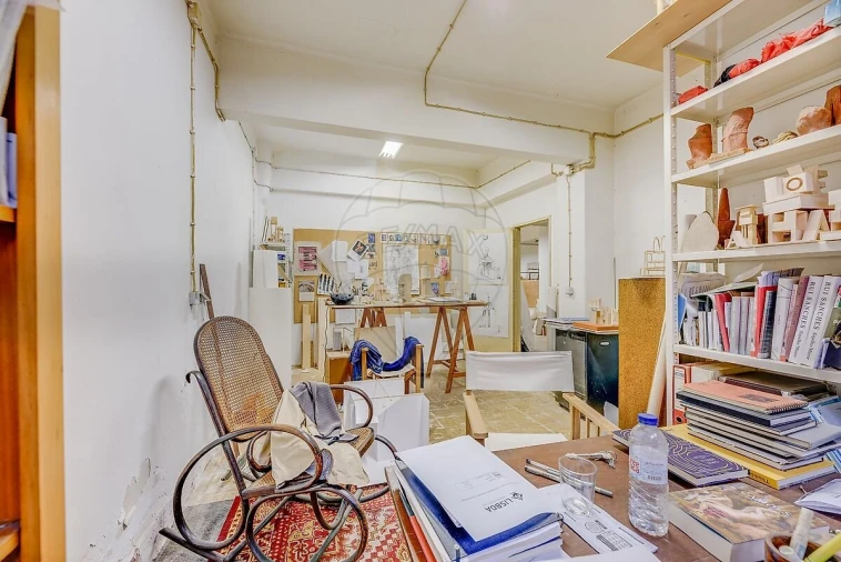 Loja para Venda em Alvalade Foto 15