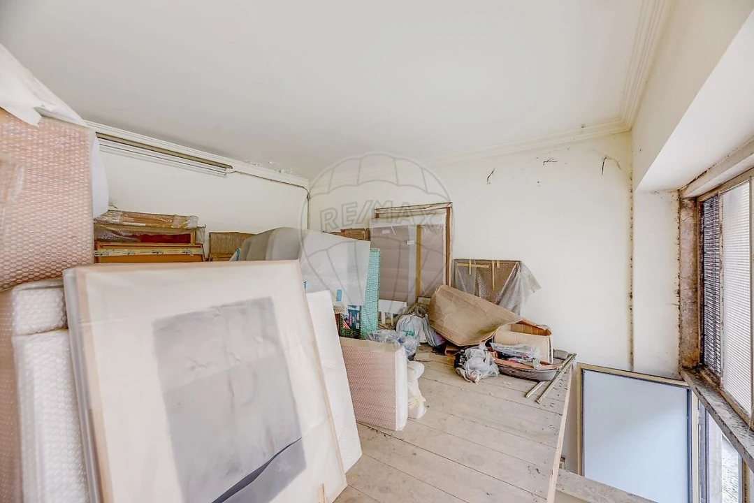 Loja para Venda em Alvalade Foto 16