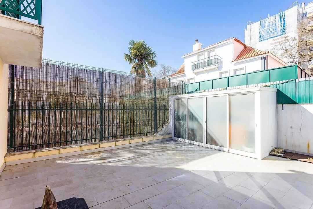 Moradia T4 para Venda em Penha de França Foto 50