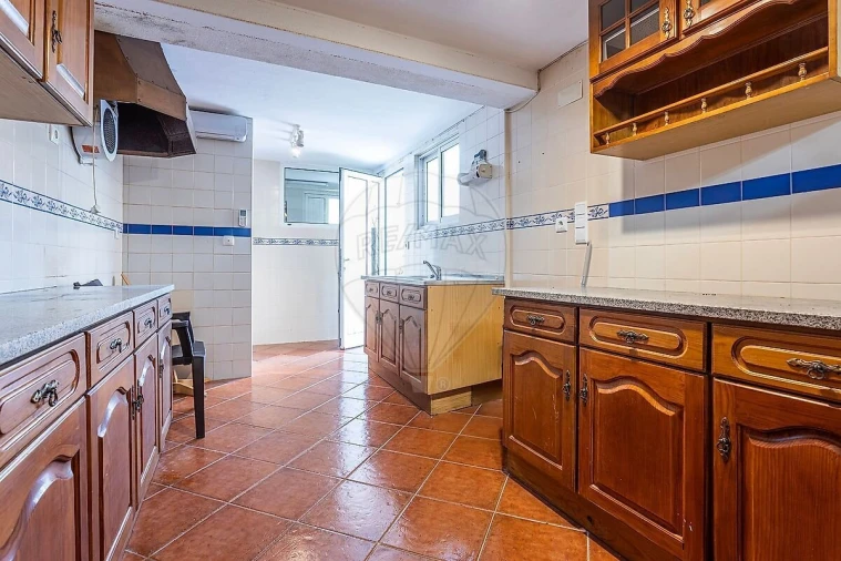 Moradia T4 para Venda em Penha de França Foto 29