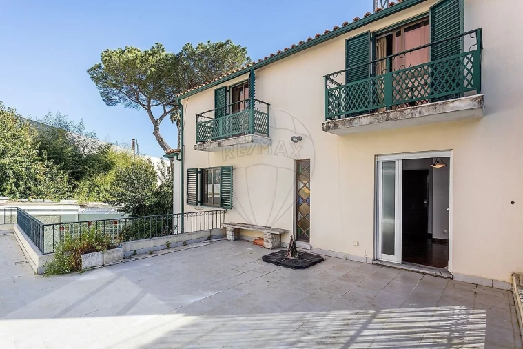 Moradia T4 para Venda em Penha de França Foto 43