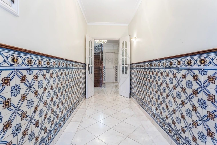 Moradia T4 para Venda em Penha de França Foto 31