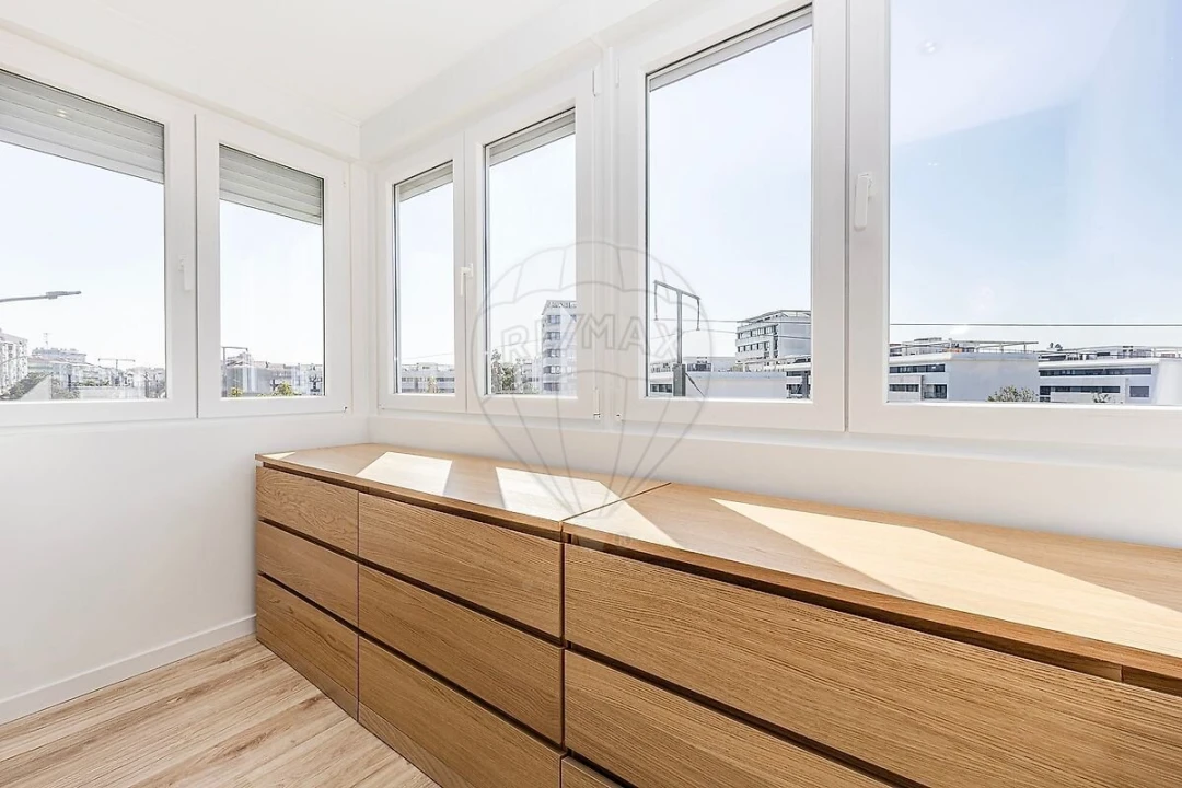 Apartamento T2 para Venda em Mina de Água Foto 6