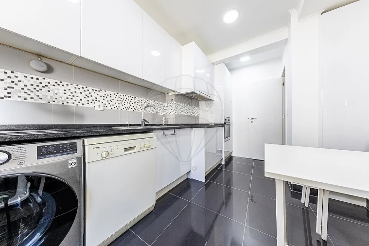 Apartamento T2 para Venda em Mina de Água Foto 20