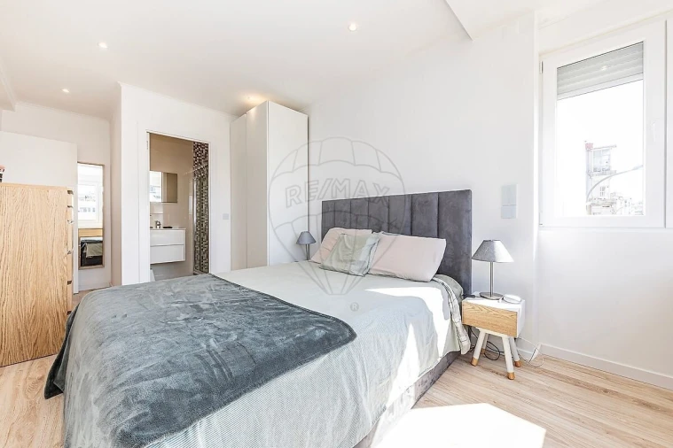 Apartamento T2 para Venda em Mina de Água Foto 9