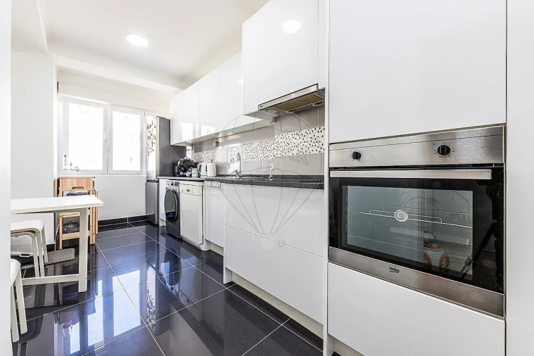 Apartamento T2 para Venda em Mina de Água Foto 17