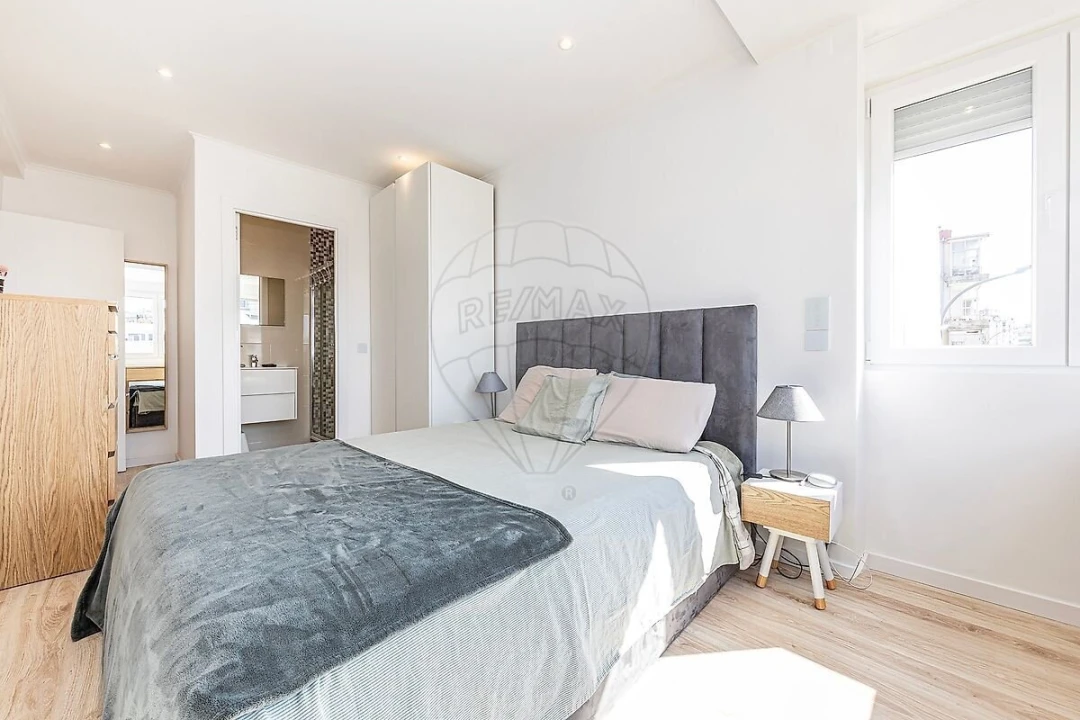 Apartamento T2 para Venda em Mina de Água Foto 9