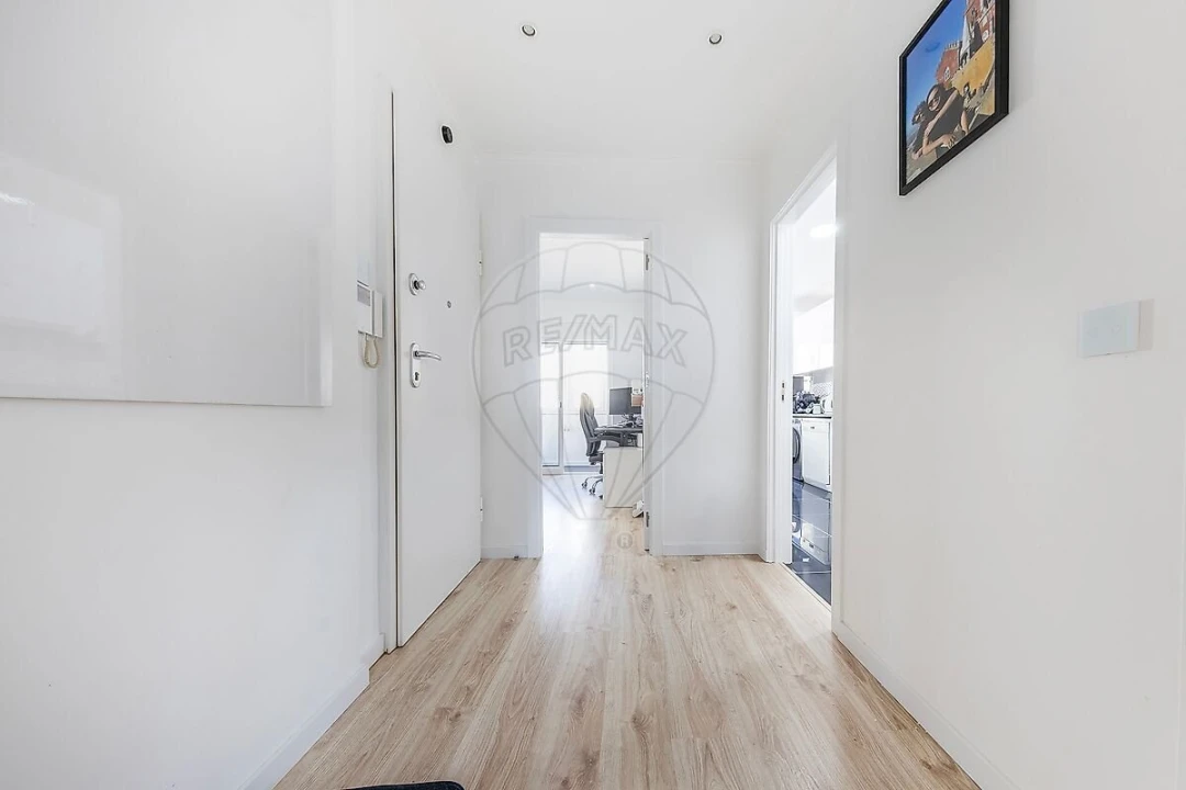 Apartamento T2 para Venda em Mina de Água Foto 16