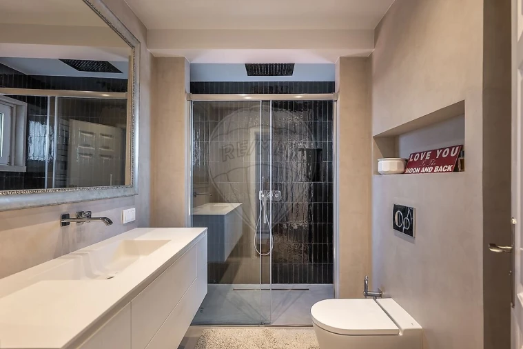 Apartamento T4 para Venda em São Vicente Foto 17